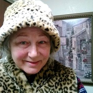 Meet your Posher, Heidi